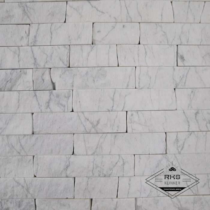 Фасадный камень Полоса - Мрамор Bianco Carrara в Москве