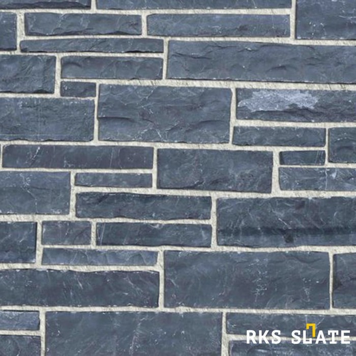 Фасадный облицовочный камень Black Slate Strips в Москве