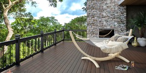 Террасная доска ДПК Turtle Shell Australian Palisander Co-Extrusion открытый балкон настил из террасной доски и натуральный камень на фасаде