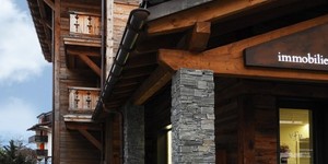Каменный фасад из природного камня 3D панель RKS SLATE Кварцит Grey Quartz Country (6)